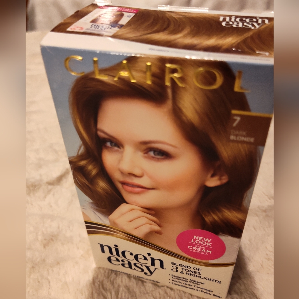 NEW! Clairol Dark Blonde Hair Color Shade 7